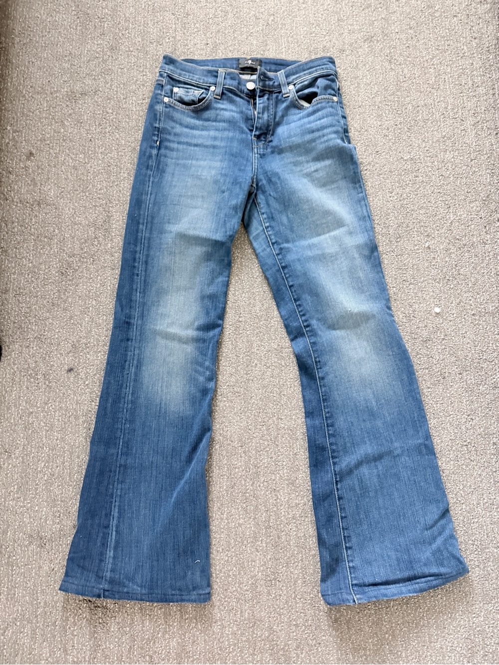 Women’s 7FAM Jeans -Medium wash